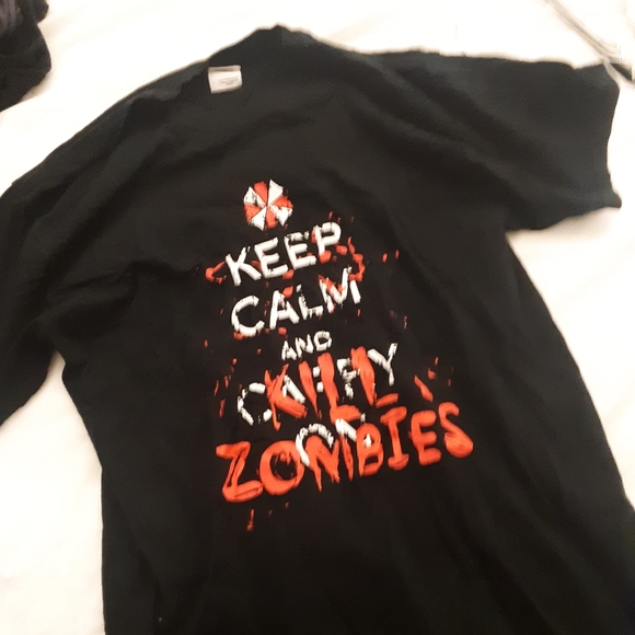 Resident evil T Shirt - Picture 1 of 2